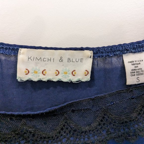 Kimchi Blue navy satin camisole with black lace trim Size S - Picture 4 of 5